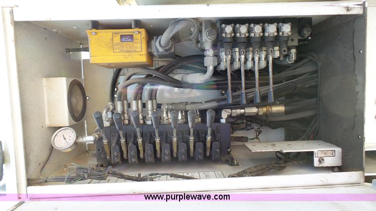 image for item K4122 2003 Sterling M7500 Acterra service truck