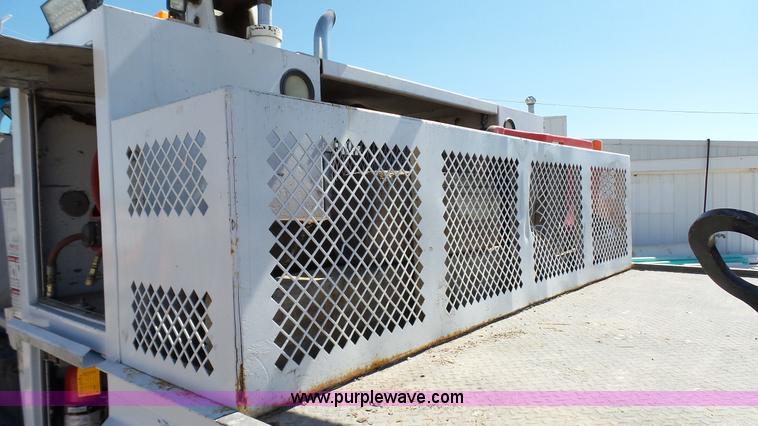 image for item K4122 2003 Sterling M7500 Acterra service truck