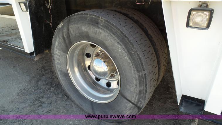 image for item K4122 2003 Sterling M7500 Acterra service truck