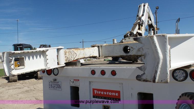 image for item K4122 2003 Sterling M7500 Acterra service truck