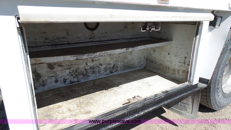 image for item K4122 2003 Sterling M7500 Acterra service truck