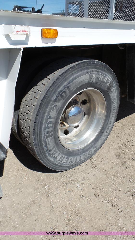 image for item K4122 2003 Sterling M7500 Acterra service truck