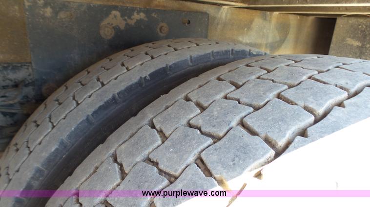 image for item K4122 2003 Sterling M7500 Acterra service truck