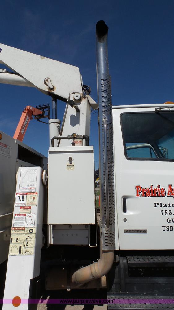 image for item K4122 2003 Sterling M7500 Acterra service truck