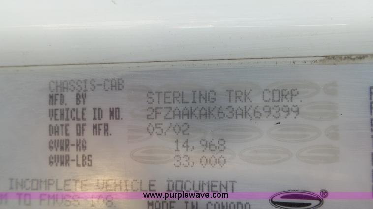 image for item K4122 2003 Sterling M7500 Acterra service truck