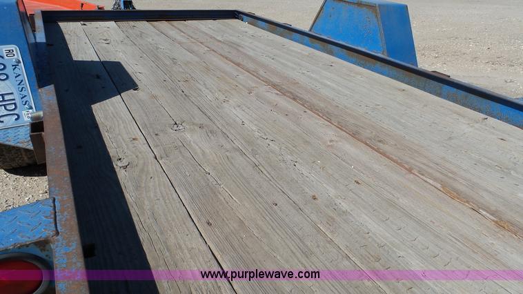 image for item K4125 1999 Fleming tilt deck trailer
