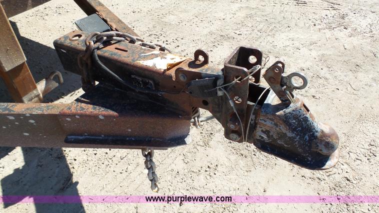 image for item K4127 2002 Starlite equipment trailer