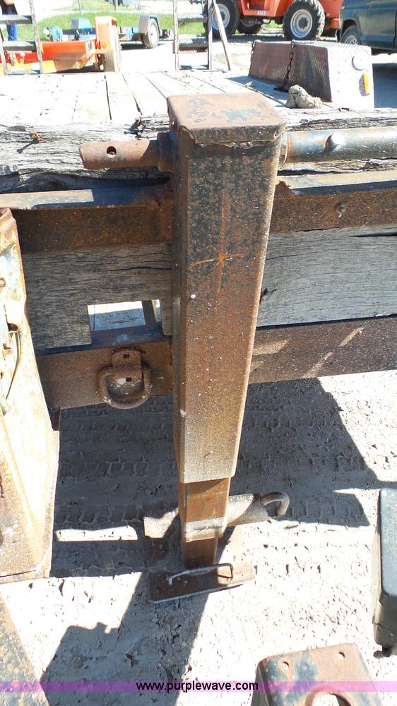 image for item K4127 2002 Starlite equipment trailer