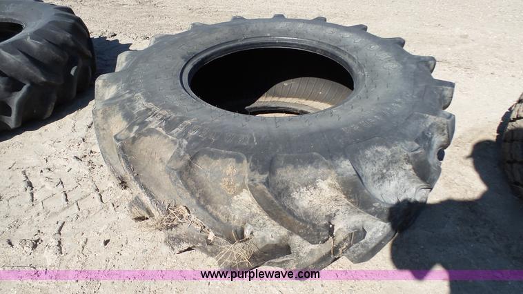 image for item K4134 (2) tires