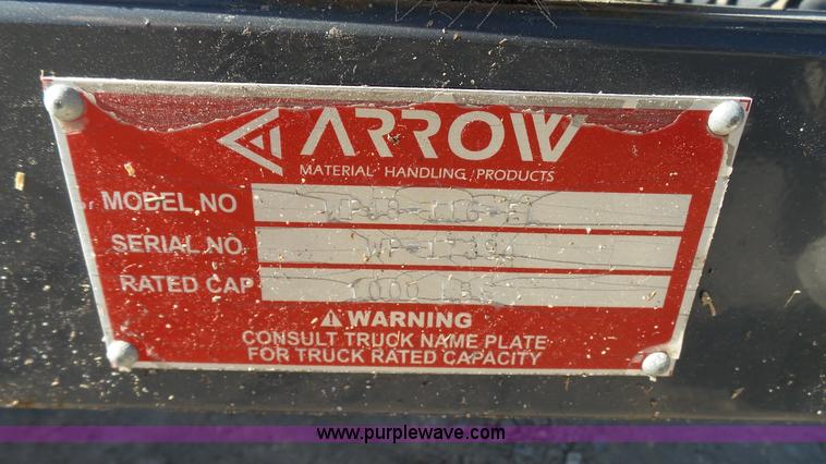 image for item K4149 Arrow man lift basket fork attachment