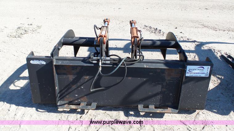 image for item K4155 Versatech skid steer grapple bucket