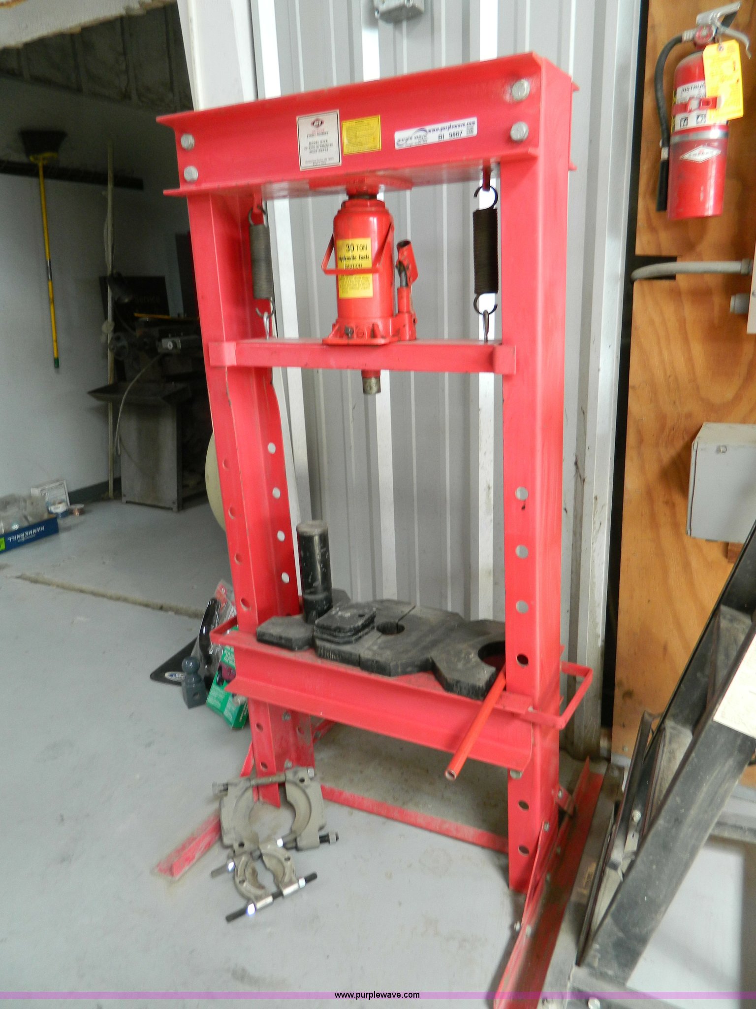 Tools in Plainville, KS Item BI9887 sold Purple Wave