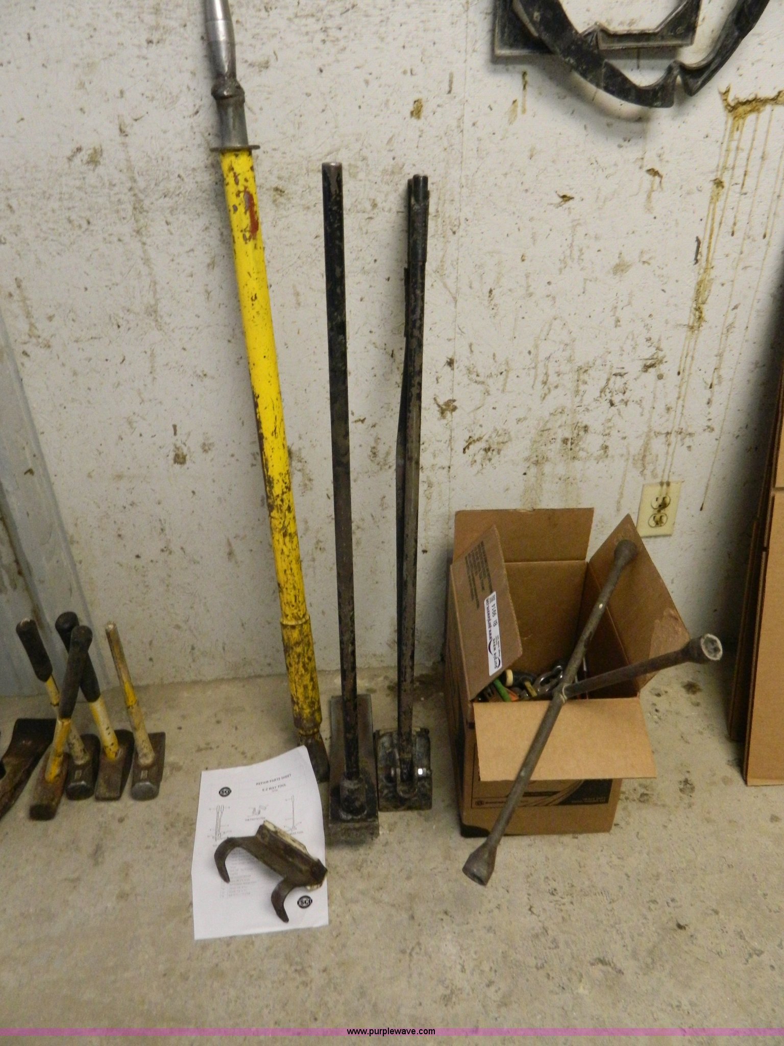 Tire tools in Plainville, KS Item BI9914 sold Purple Wave