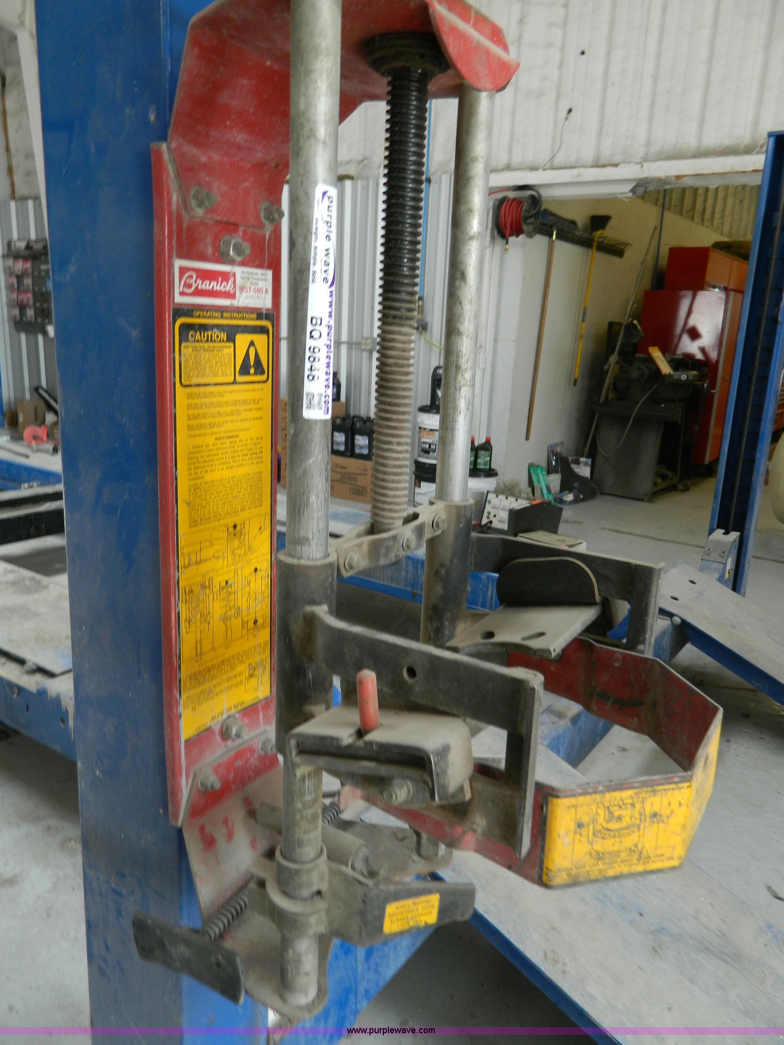 Branick MST580A strut spring compressor in Plainville, KS Item BQ9848