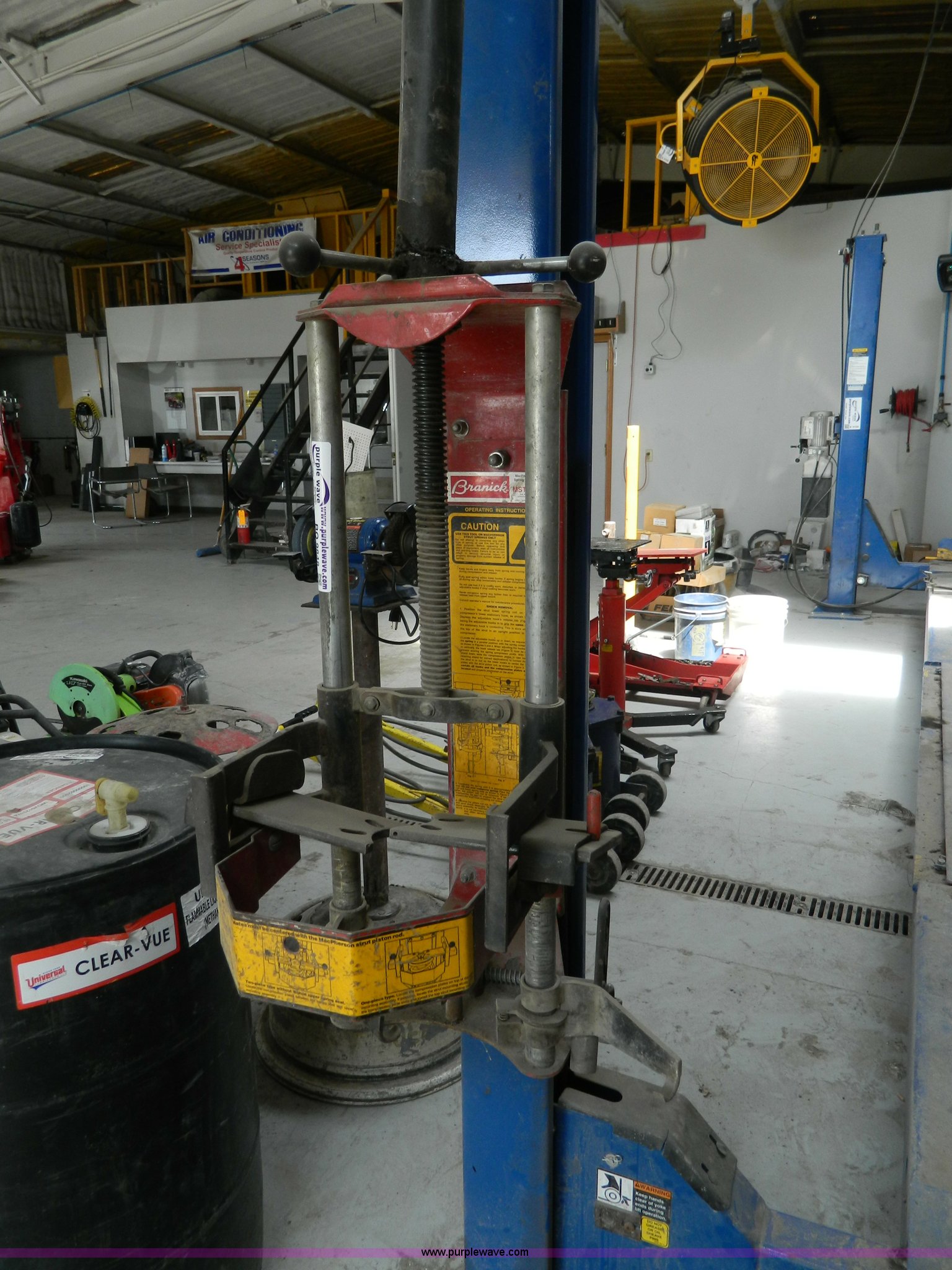 Branick MST580A strut spring compressor in Plainville, KS Item BQ9848