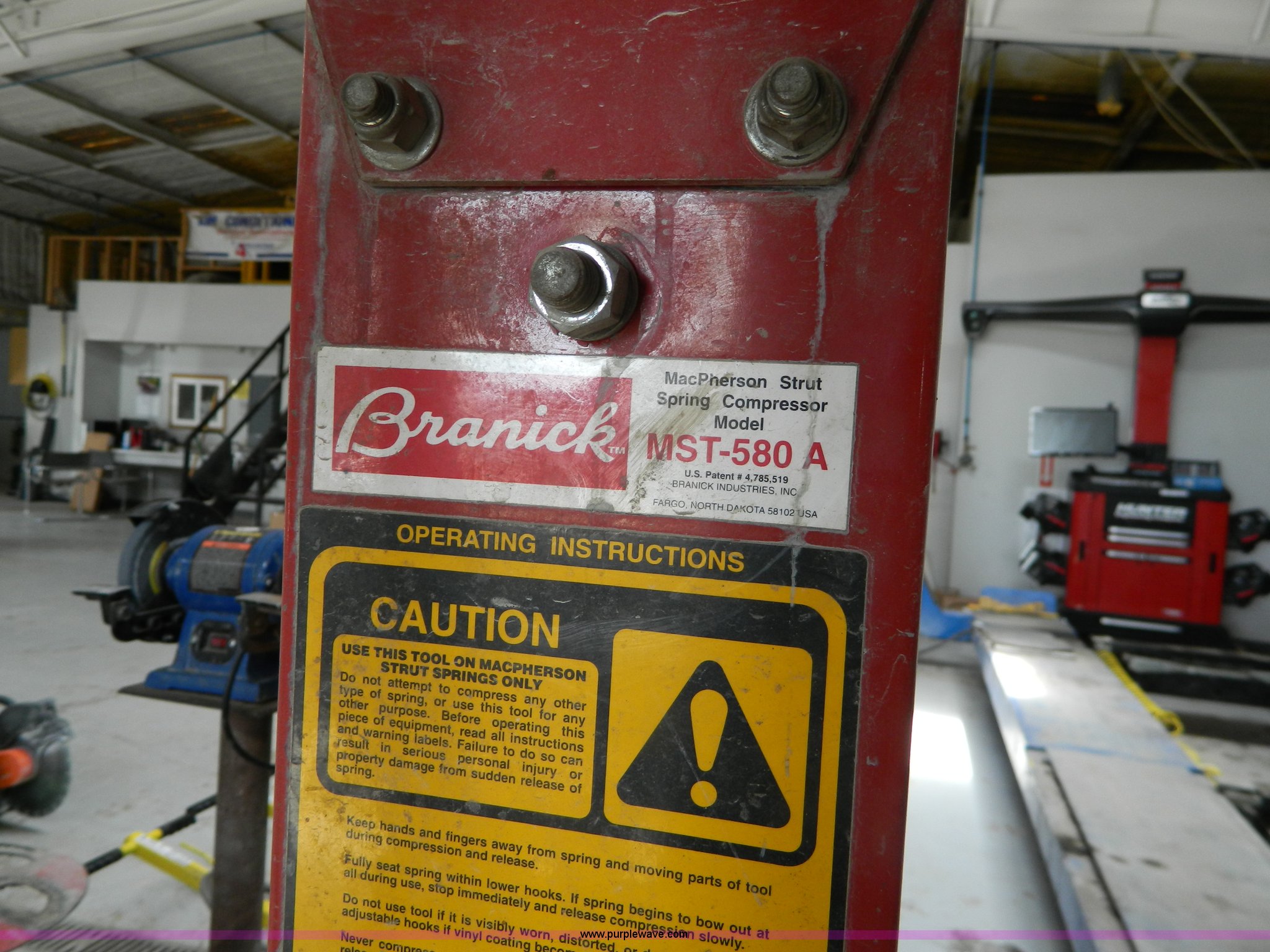 Branick MST580A strut spring compressor in Plainville, KS Item BQ9848