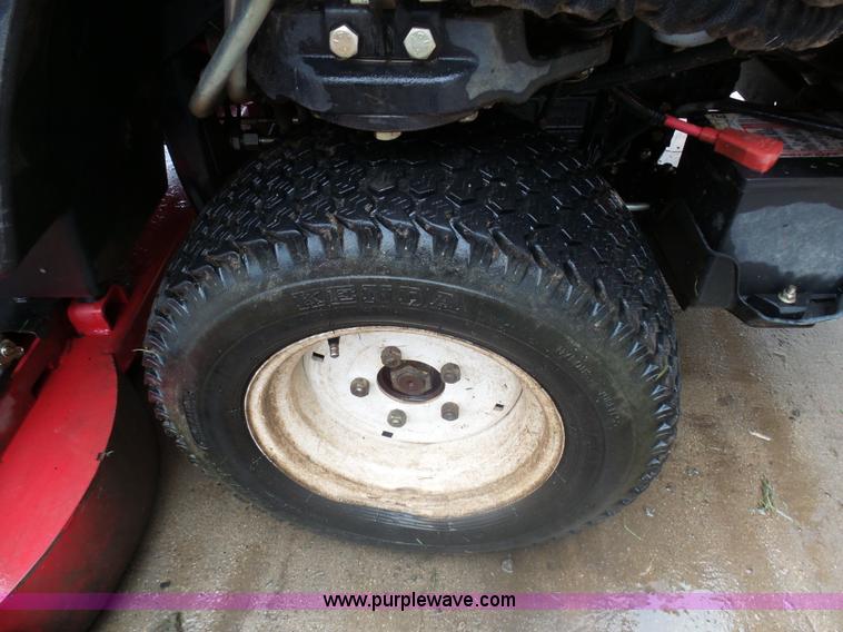 image for item AL9188 Toro Groundsmaster 360 lawn mower