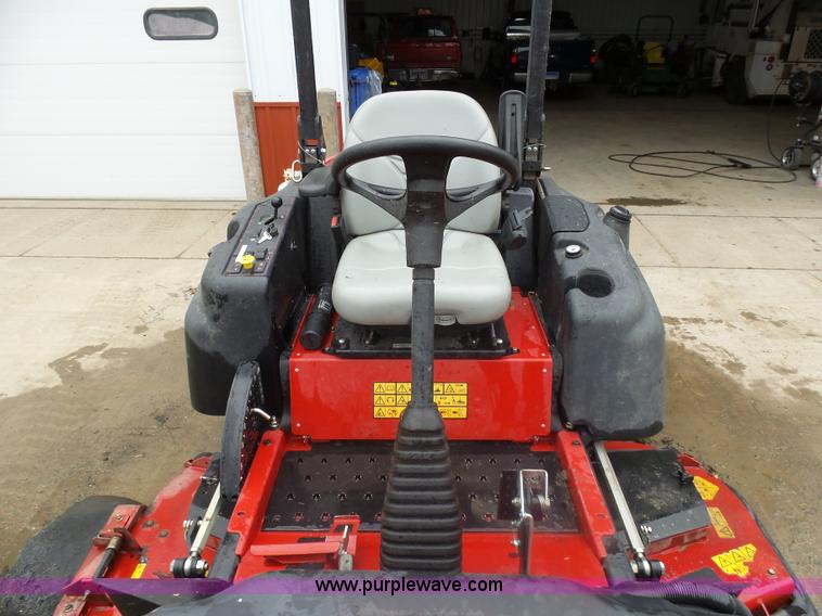 image for item AL9188 Toro Groundsmaster 360 lawn mower