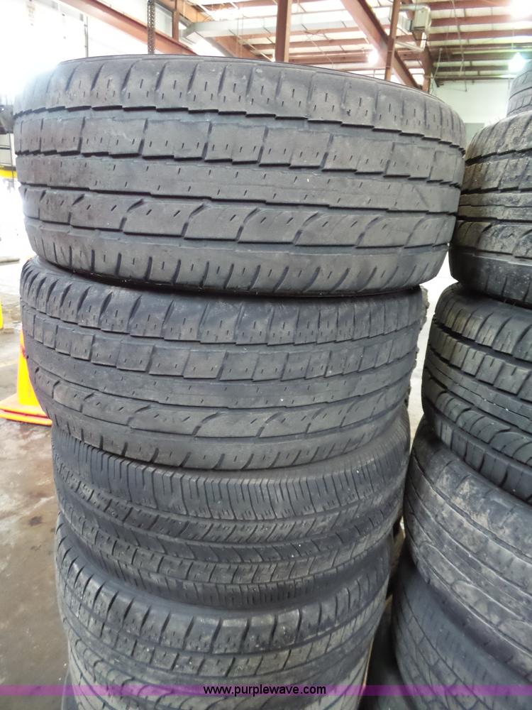 image for item AM9520 (12) 245/55R18 tires