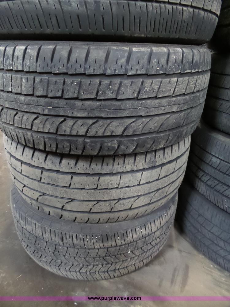 image for item AM9520 (12) 245/55R18 tires