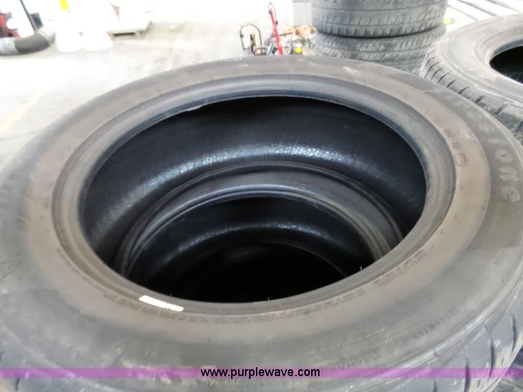 image for item AM9520 (12) 245/55R18 tires