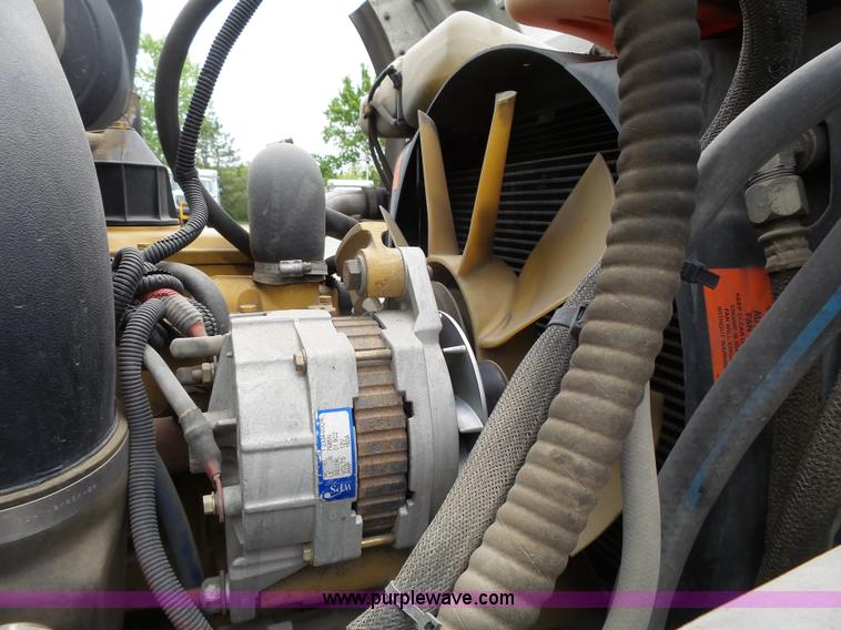 image for item AM9527 2004 Sterling L8500 Acterra Grapple truck