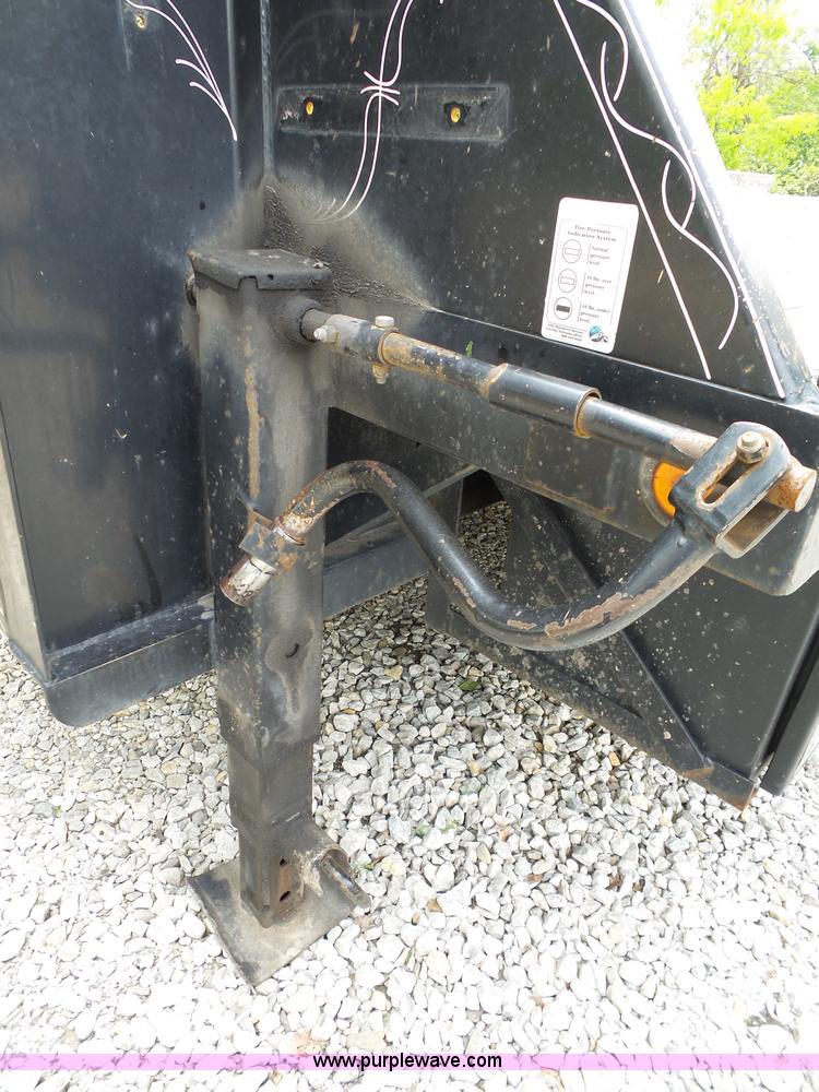 image for item AM9528 1997 Load Trail equipment trailer