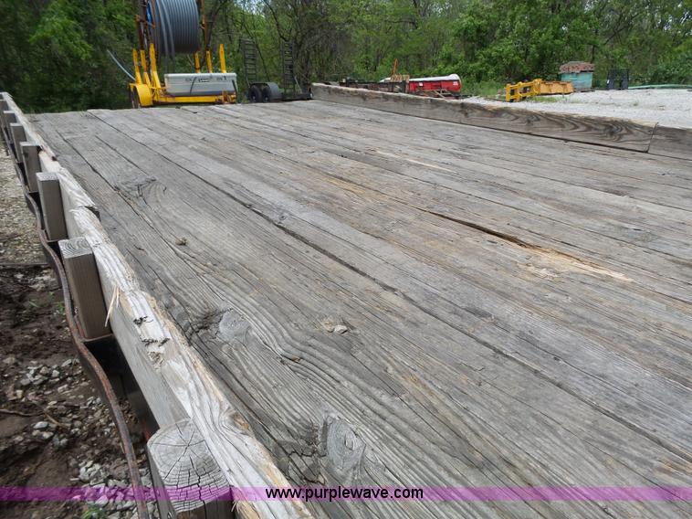 image for item AM9528 1997 Load Trail equipment trailer