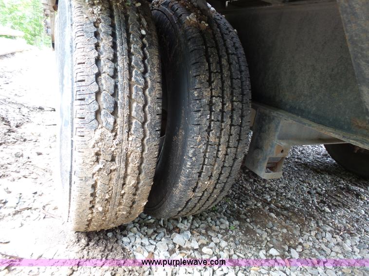 image for item AM9528 1997 Load Trail equipment trailer