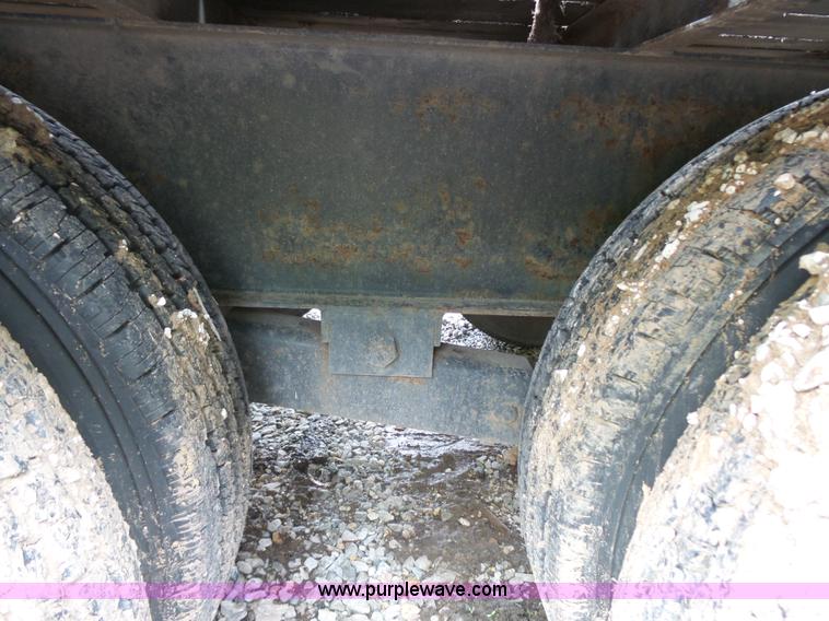 image for item AM9528 1997 Load Trail equipment trailer