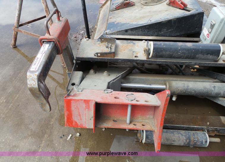 image for item AM9586 Coats tire machine