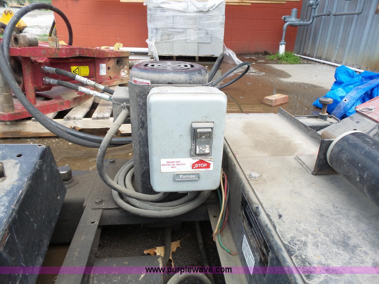 image for item AM9586 Coats tire machine