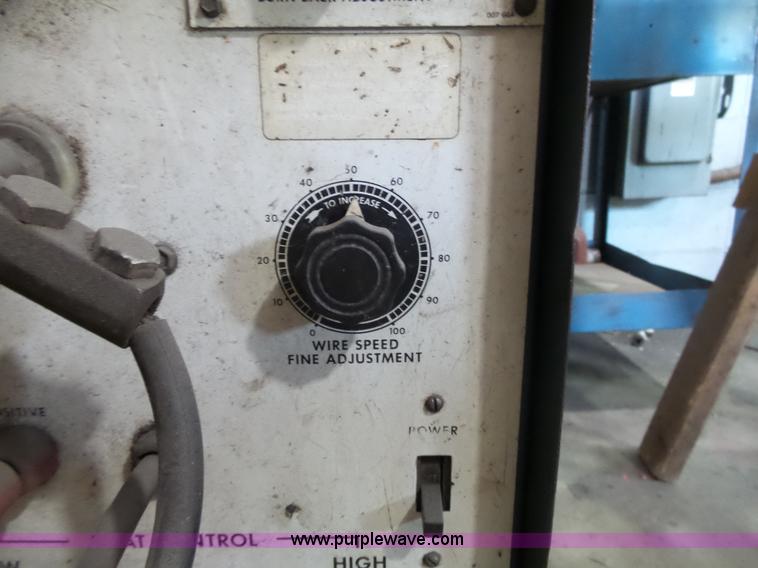 image for item AM9588 Miller Miller Matic 35 wire feed welder
