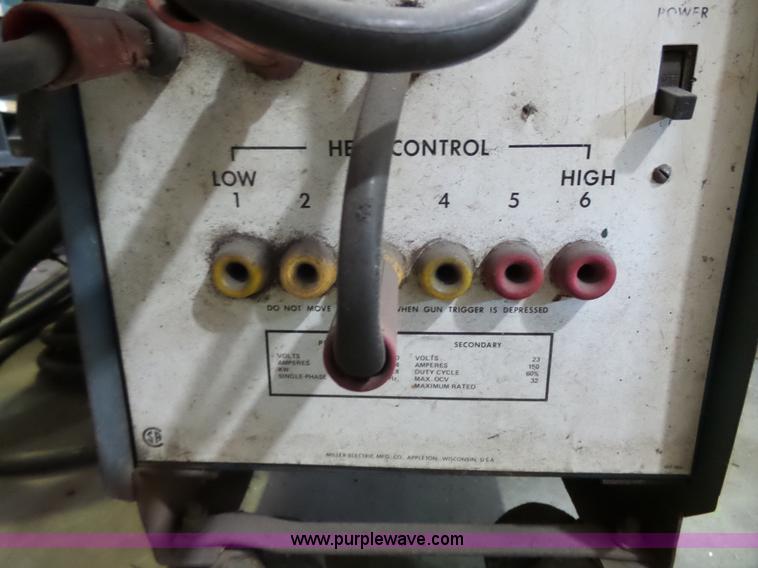 image for item AM9588 Miller Miller Matic 35 wire feed welder