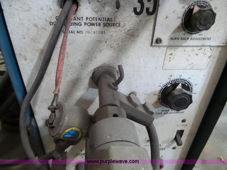 image for item AM9588 Miller Miller Matic 35 wire feed welder