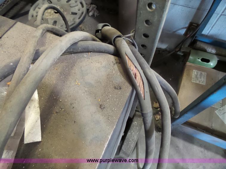 image for item AM9588 Miller Miller Matic 35 wire feed welder