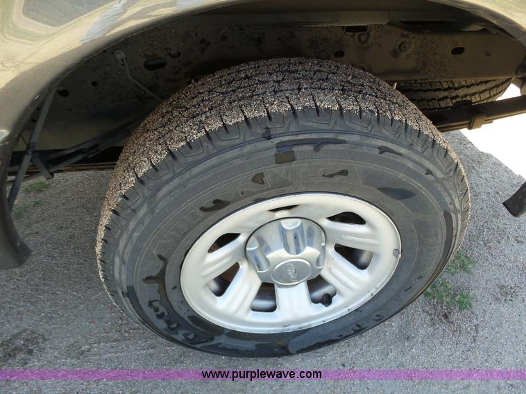 image for item AR9331 2010 Ford Ranger SuperCab pickup truck