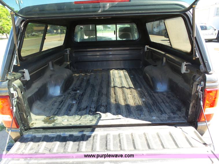 image for item AR9331 2010 Ford Ranger SuperCab pickup truck