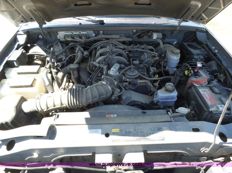 image for item AR9331 2010 Ford Ranger SuperCab pickup truck