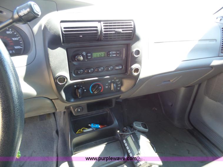 image for item AR9331 2010 Ford Ranger SuperCab pickup truck