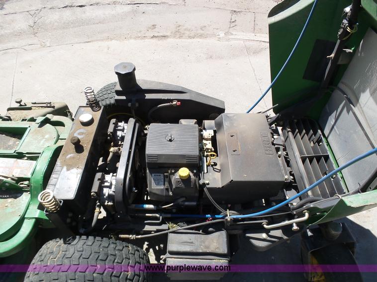 image for item AR9334 John Deere F620 Z-Trak ZTR lawn mower