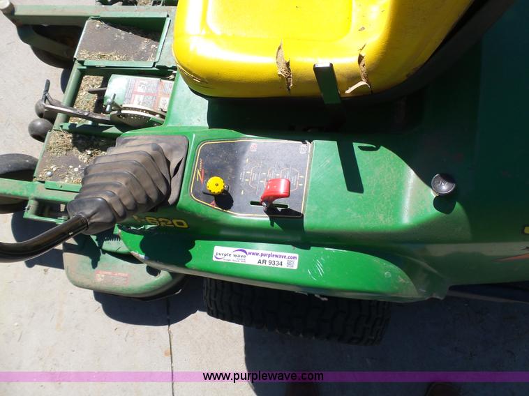 image for item AR9334 John Deere F620 Z-Trak ZTR lawn mower