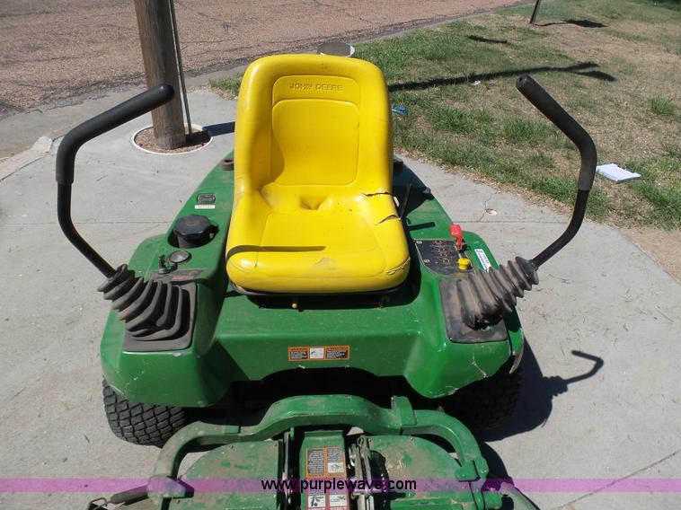 image for item AR9334 John Deere F620 Z-Trak ZTR lawn mower