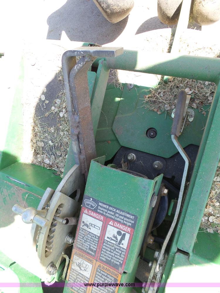 image for item AR9334 John Deere F620 Z-Trak ZTR lawn mower