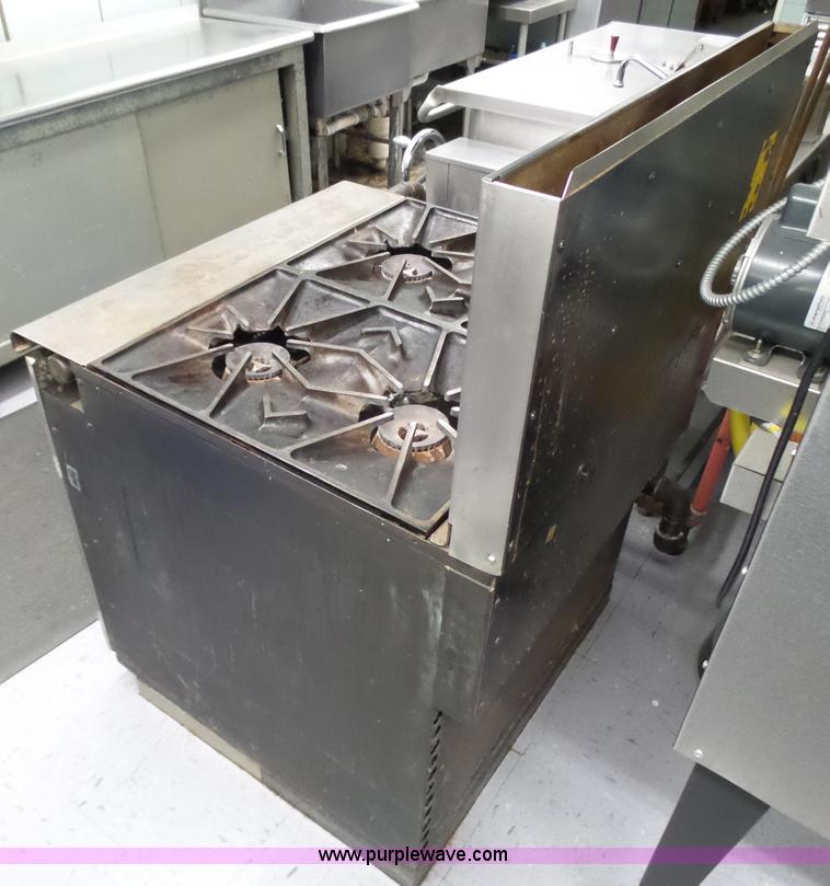 image for item AR9347 Vulcan 6145A stainless steel stove