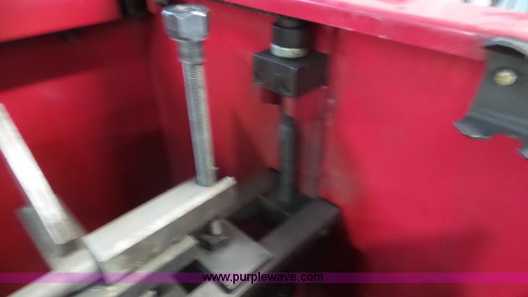 image for item AV9789 Sunnen CLT-100K line boring machine