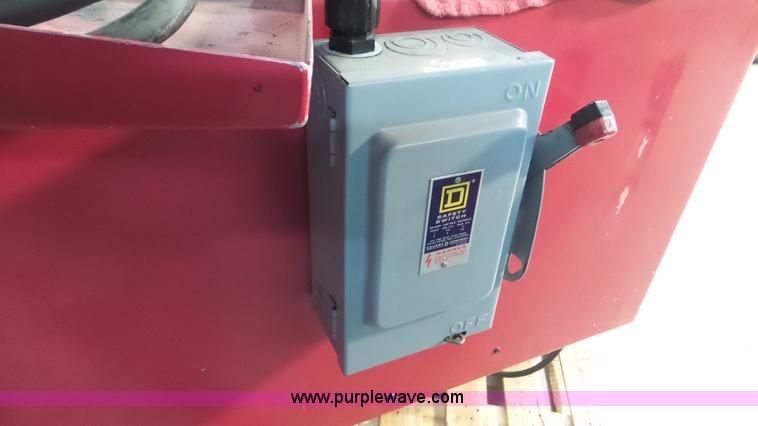 image for item AV9789 Sunnen CLT-100K line boring machine