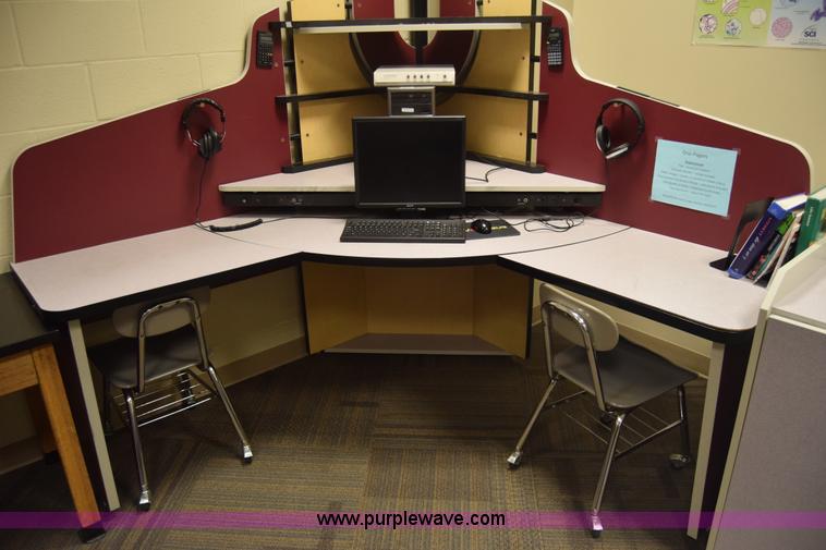 image for item AW9863 Synergistic Systems work stations