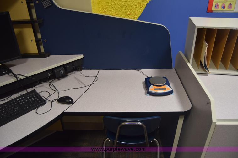 image for item AW9868 Synergistic Systems work stations