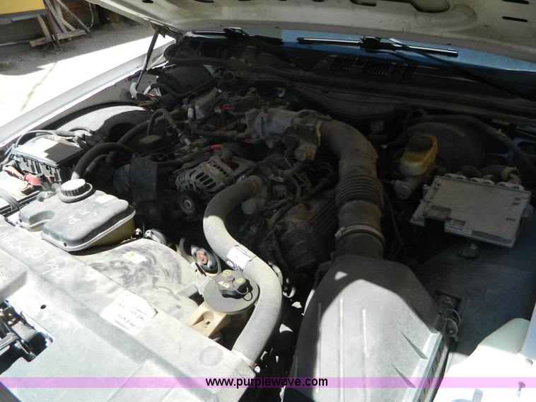 image for item AX9507 2005 Ford Crown Victoria Police Interceptor